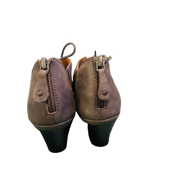 ROCKPORT COBB HILL Gray Perforated Peep Toe Lace Up Booties - Picture 3 of 7